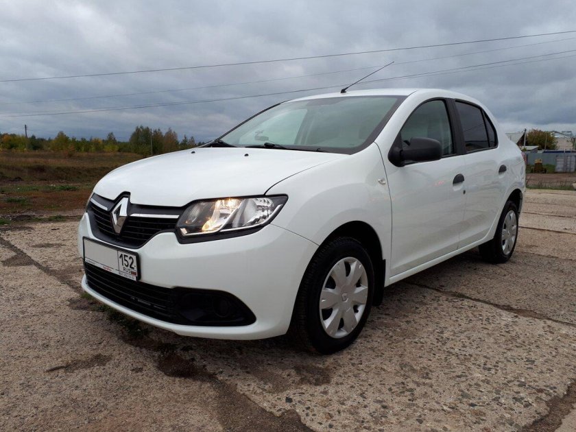 Renault Logan 2014 белый