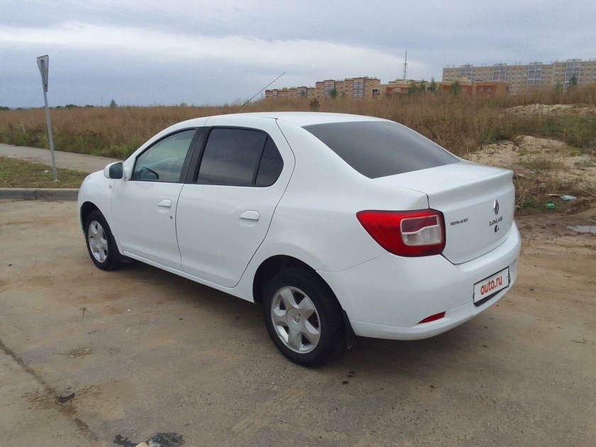 Рено Логан 2 белый 2018 г.в