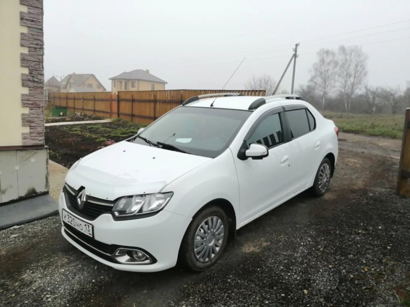 Рено Логан 2015 белый