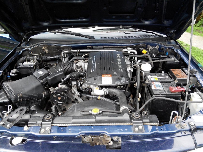 Mitsubishi Pajero Sport 1 под капотом