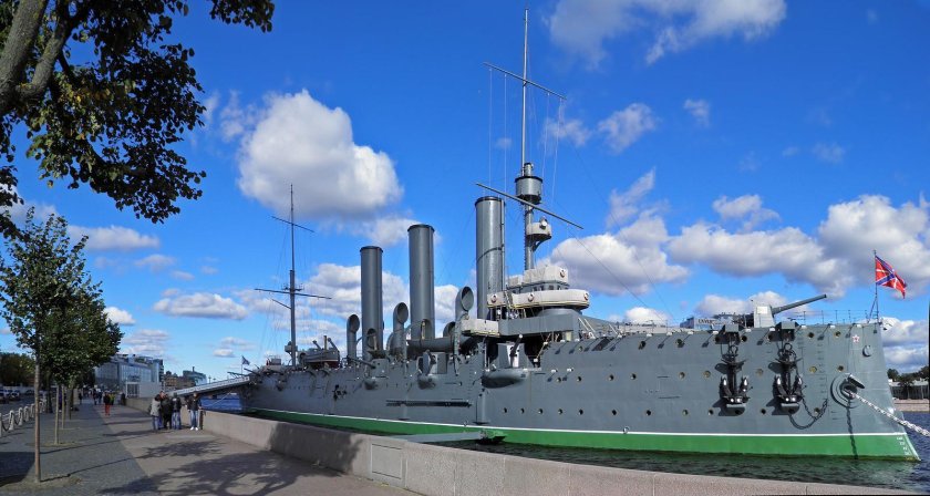 Крейсер Аврора в Санкт-Петербурге