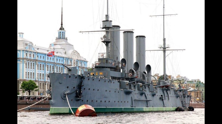 Корабль крейсер Аврора