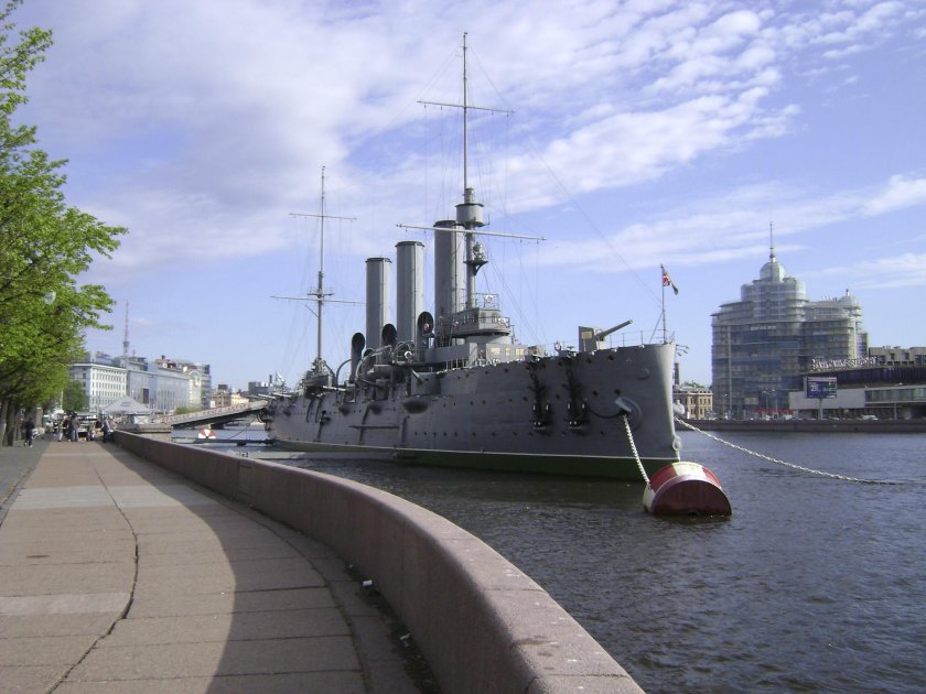 Корабль Аврора Санкт-Петербург