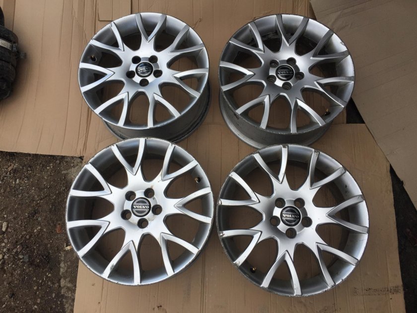 Диски Вольво s40