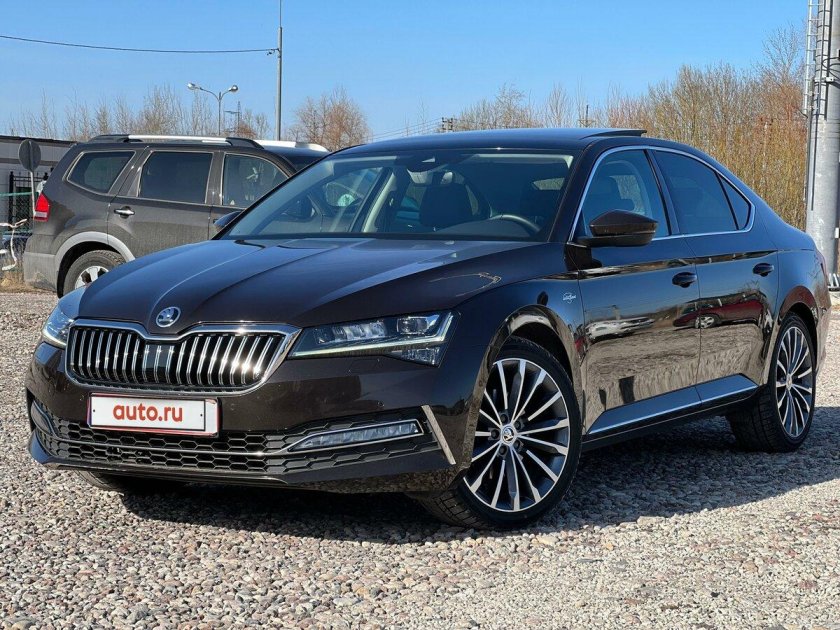 Шкода Суперб 2019 года