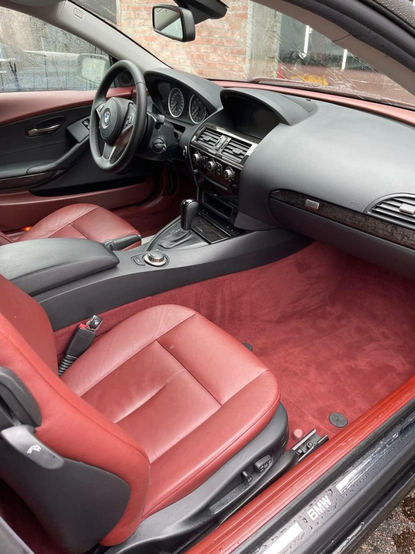 БМВ 6 купе 2004 года салон бордовый