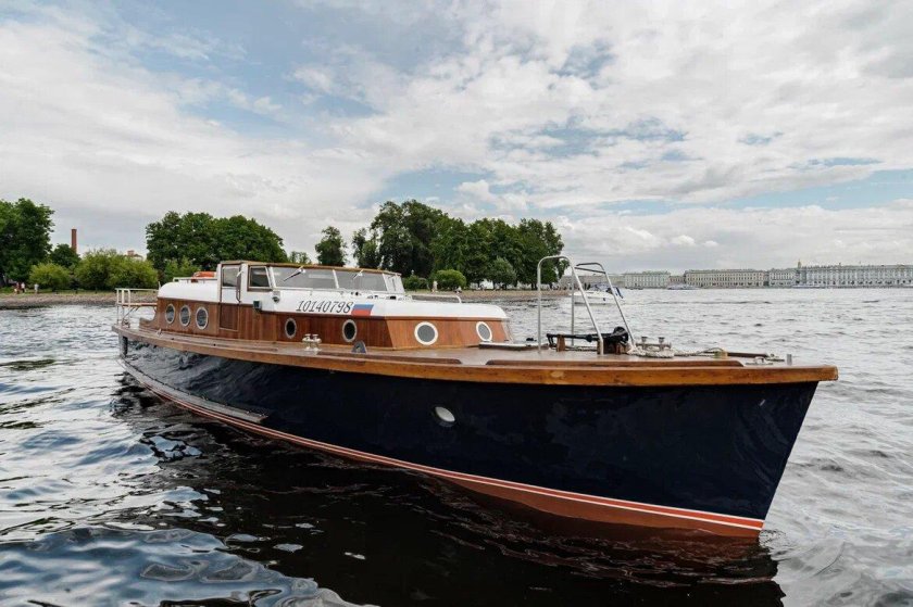 Адмиралец 371