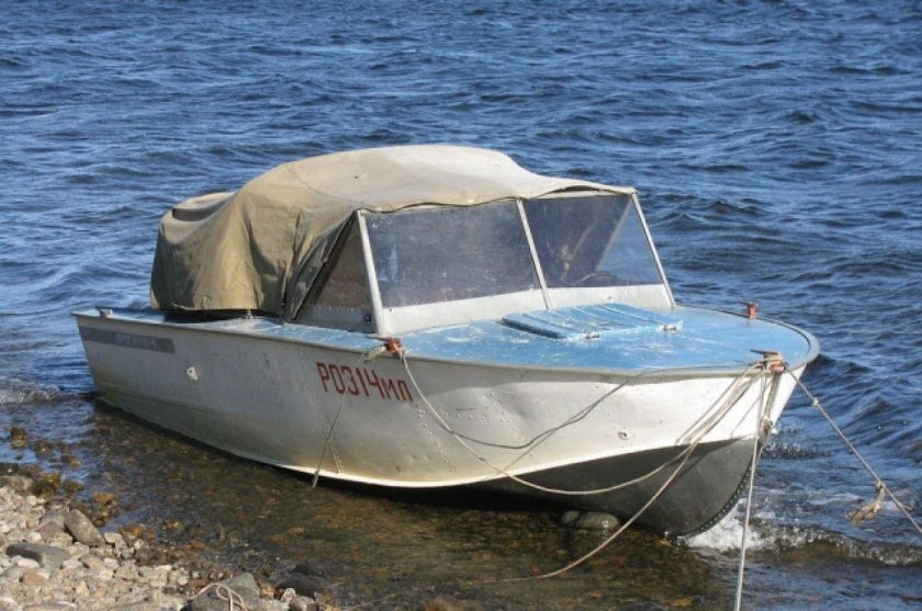 Лодка Прогресс 4м