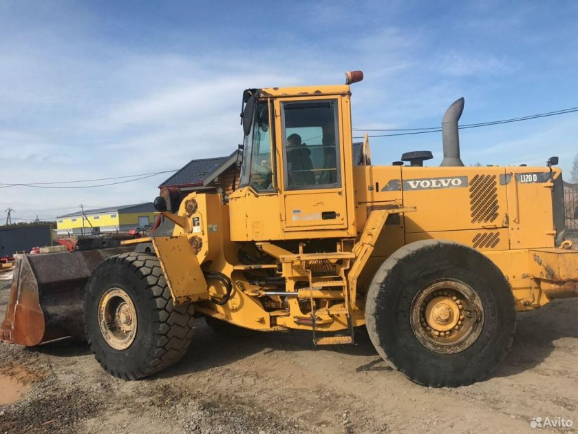 Volvo l120