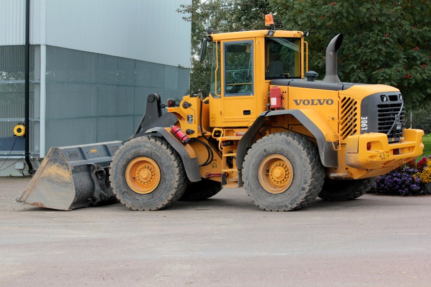 Погрузчик Volvo l90f
