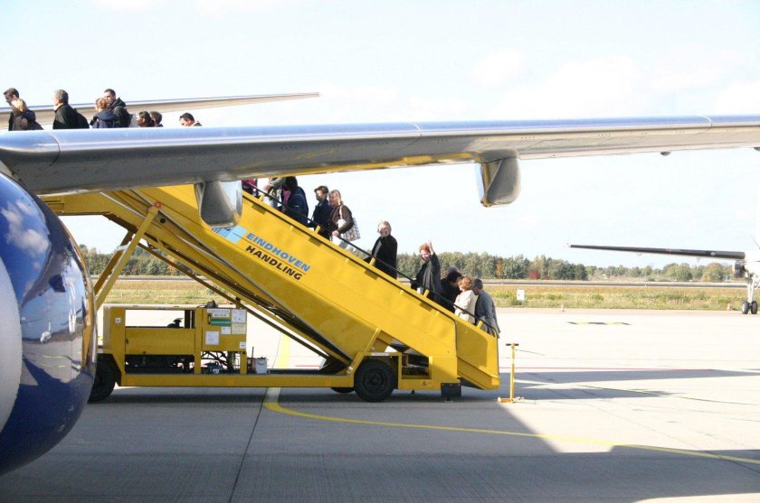 Трап самолета