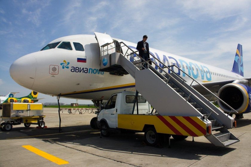 Самолетная лестница трап