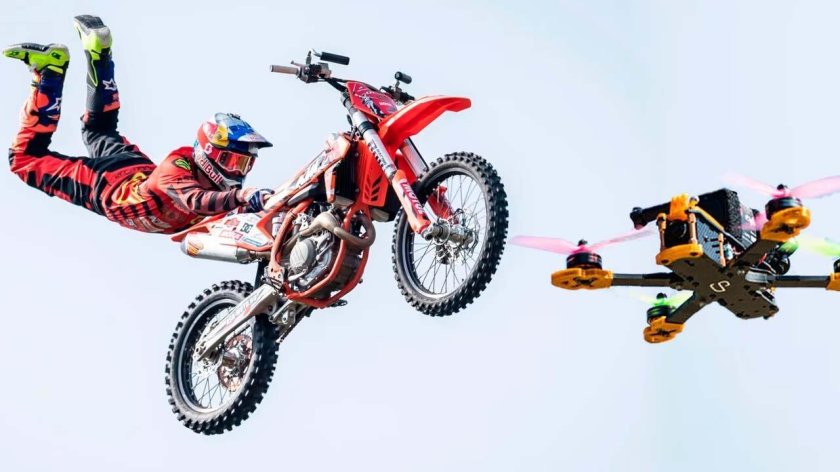 Мотофристайл FMX