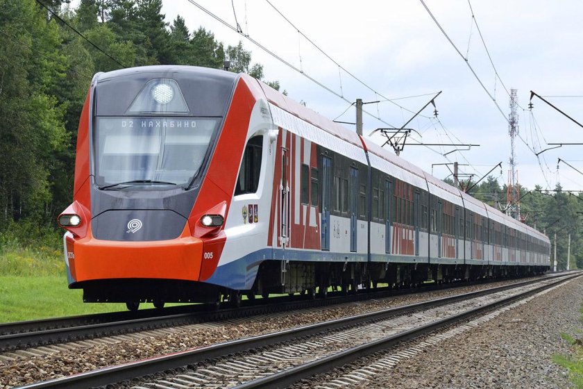 Электропоезд Иволга эг2тв