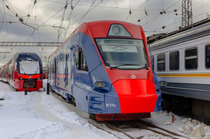 Эп2д электропоезд