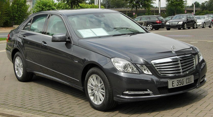 Mercedes Benz e350 w212