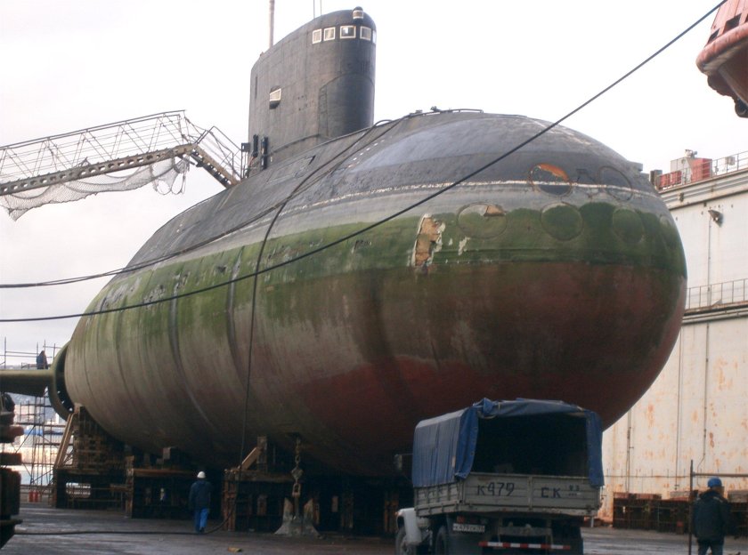 ДПЛ Б-871 «АЛРОСА» проекта 877