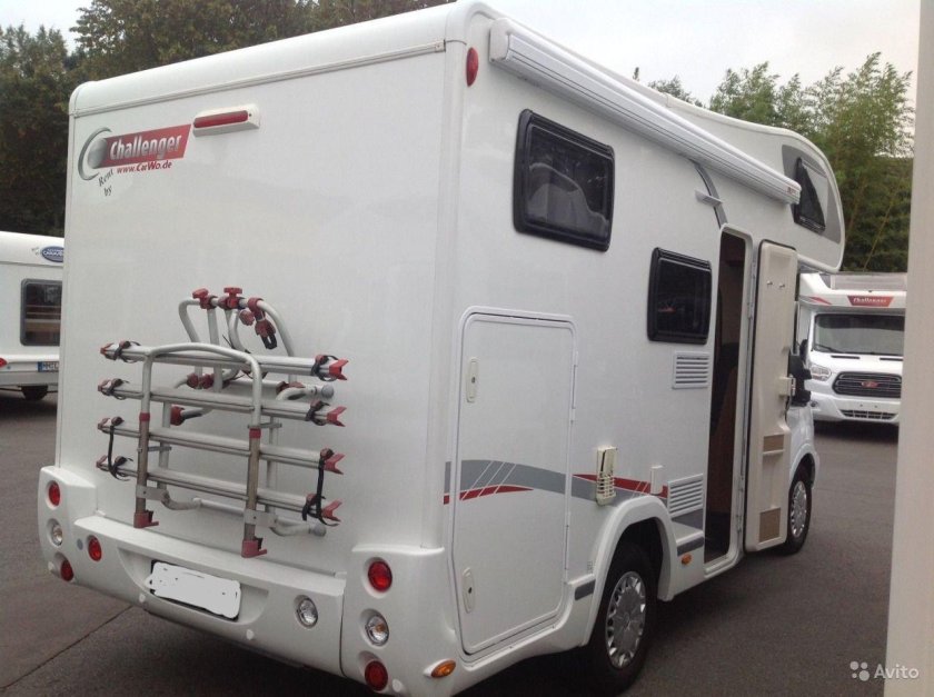 Автодом Challenger Genesis 194