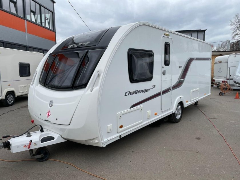 Дом на колесах Swift Challenger 580