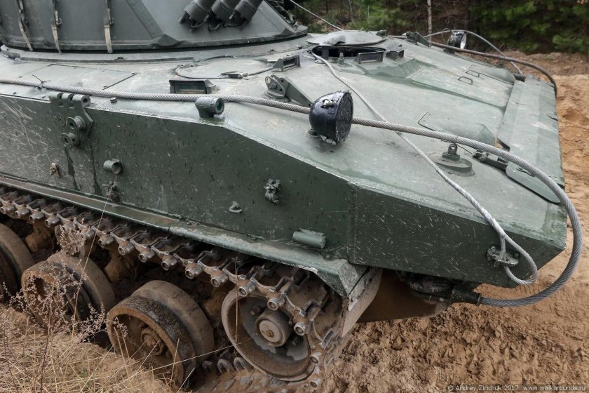 Трак БМП 2