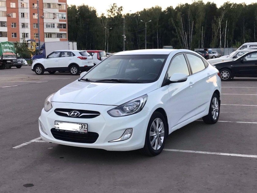Hyundai Solaris 1.6 at