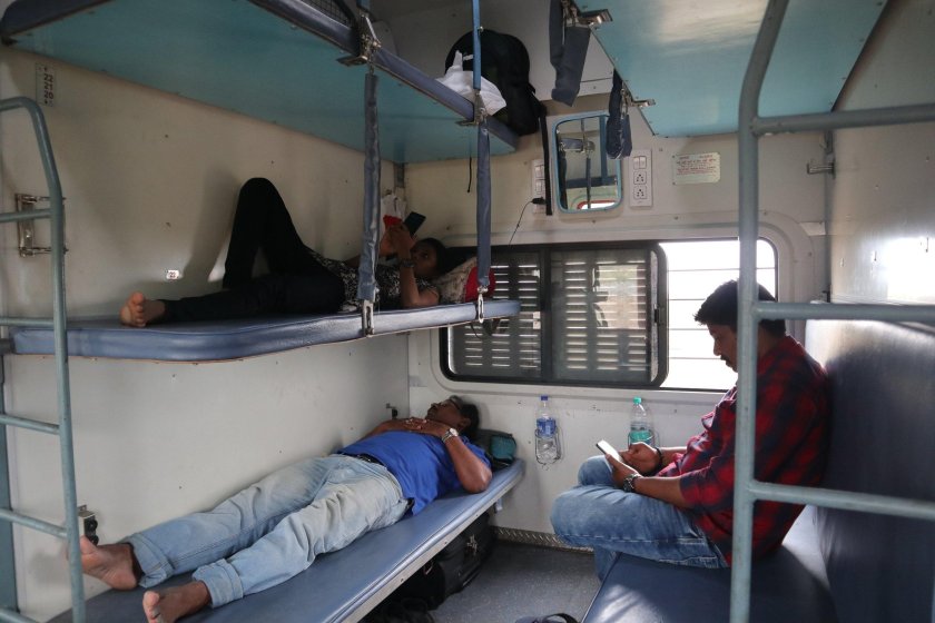 Вагон поезда Индии плацкарт