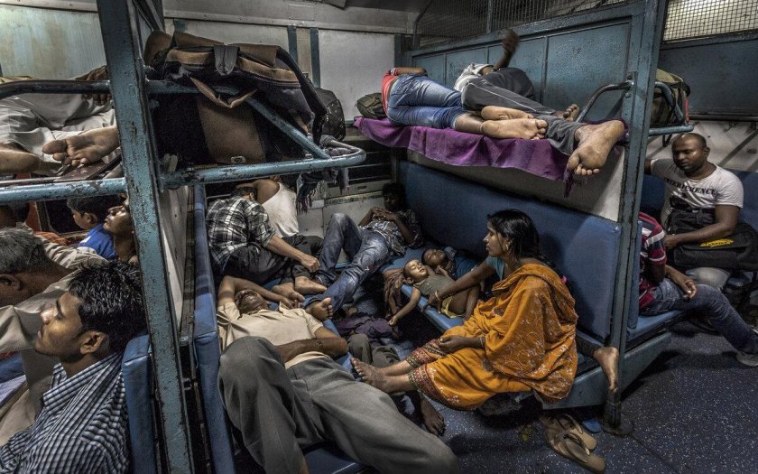 Поезд в Индии