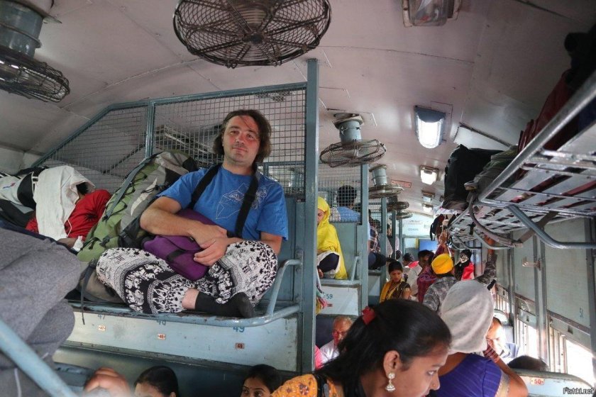 Вагон 2a в Индии