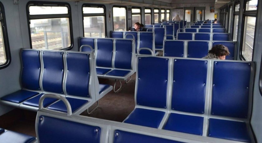 Электричка внутри