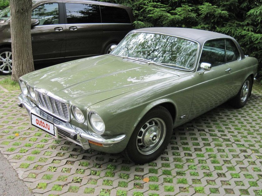 Jaguar XJ 1975