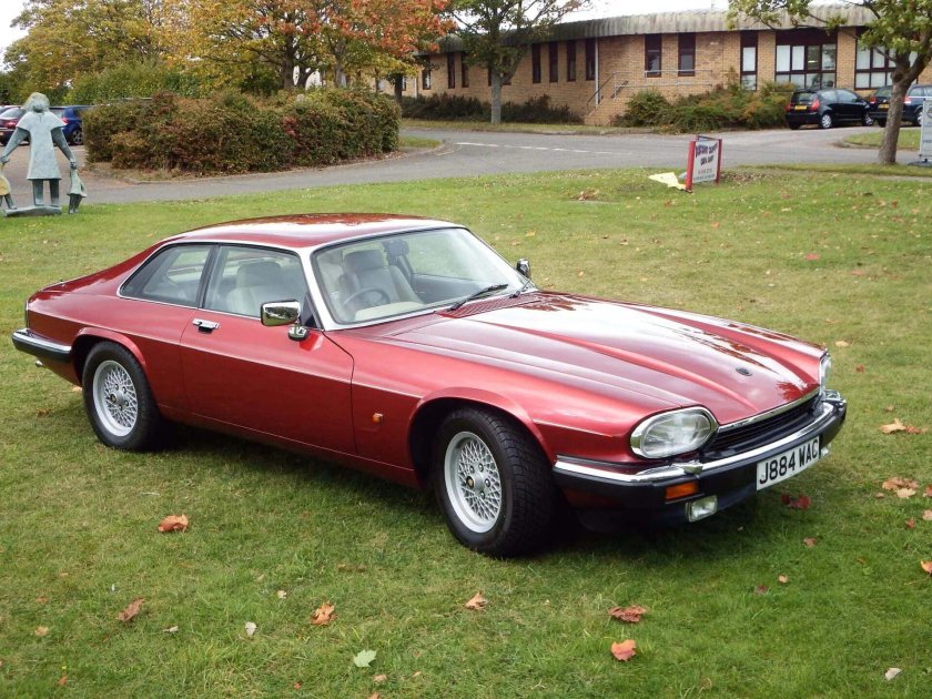 Jaguar xjs v 12