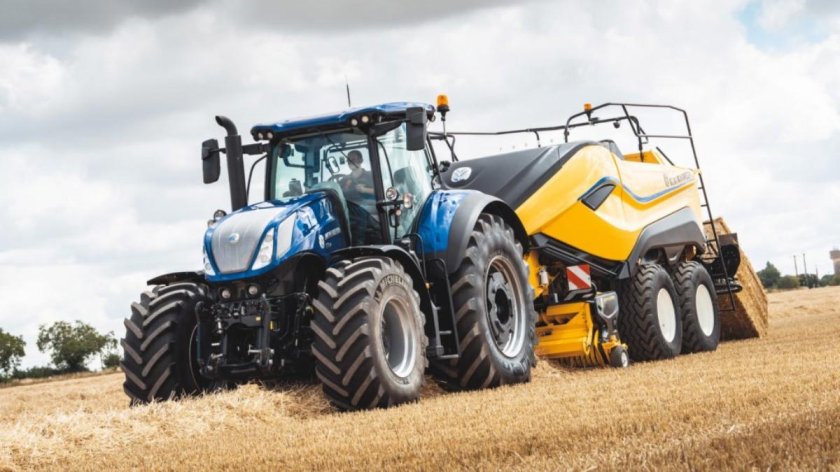 New Holland 1290