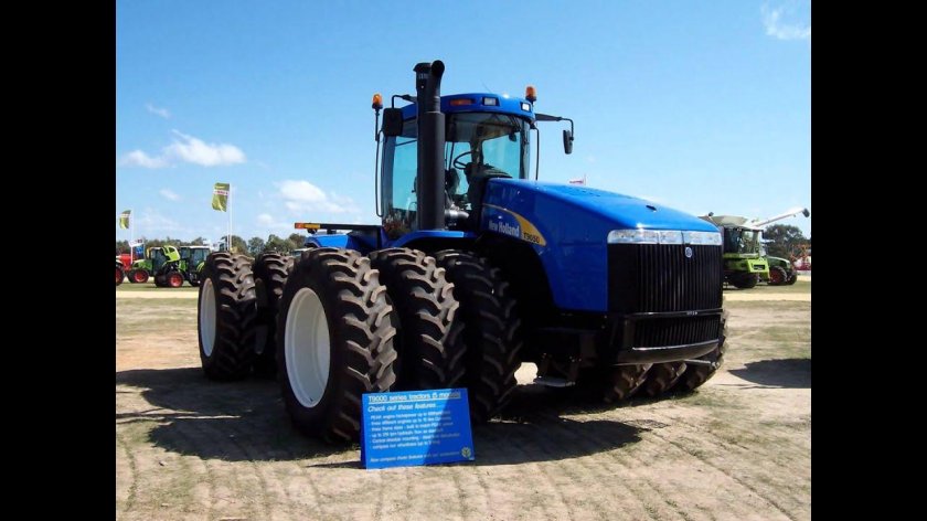 Трактор Нью Холланд т9040