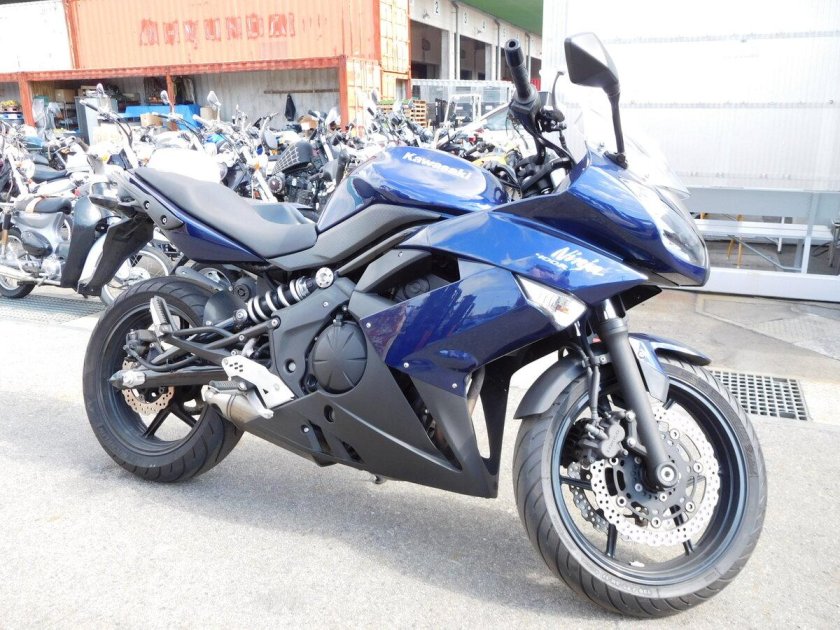 Мотоцикл Кавасаки 400