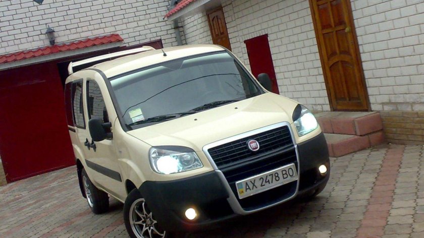 Fiat Doblo 1.4 МТ, 2007,