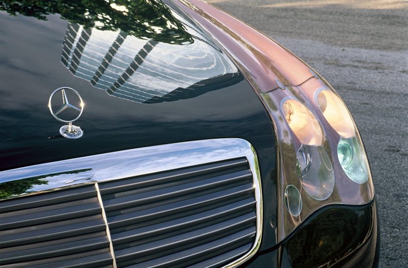 Мерседес е 240 2002