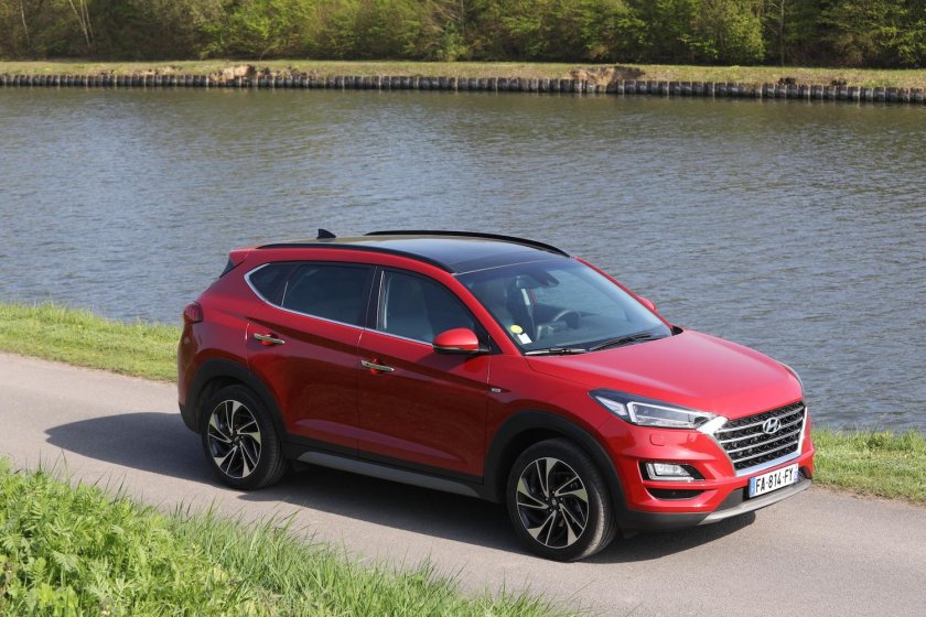 Hyundai tucson 4