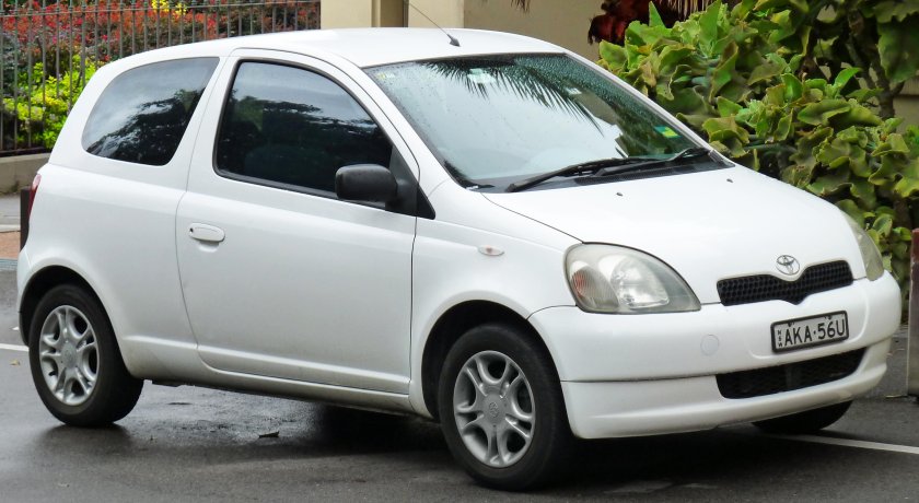 Toyota Echo 2003