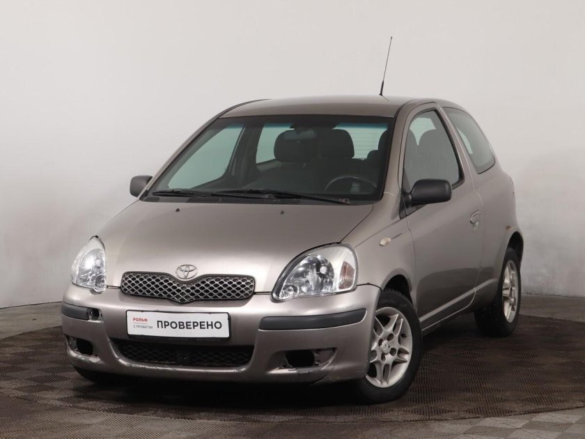 Toyota yaris 2003