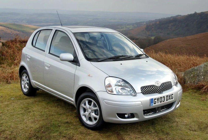 Toyota Yaris 1999