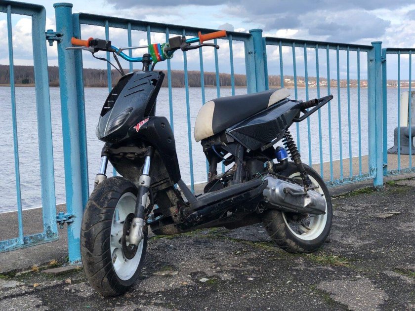 Yamaha Slider стант