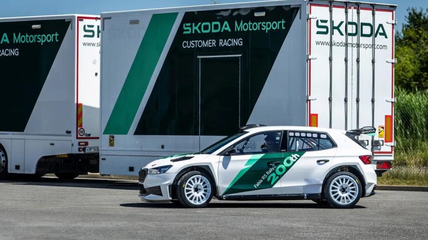 Skoda fabia r 5