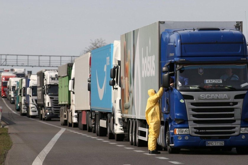 Фуры пробка