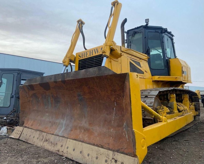 Бульдозер shantui sd 16