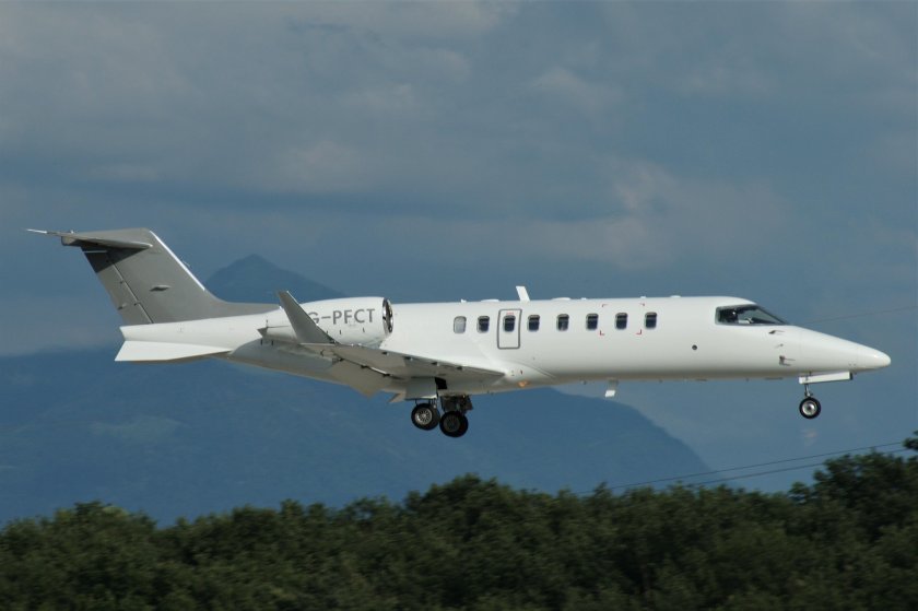 Learjet 45