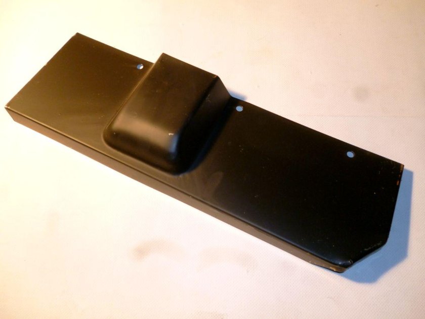 Кронштейн грязевого щитка КАМАЗ 5320