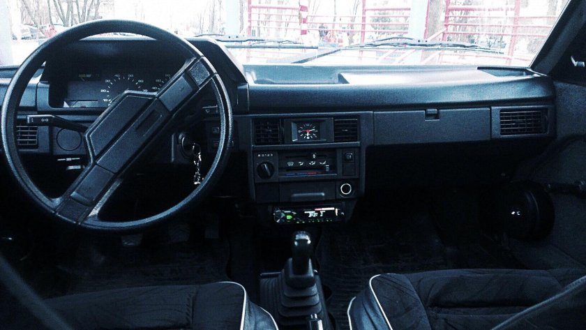 Москвич 2141 Святогор салон