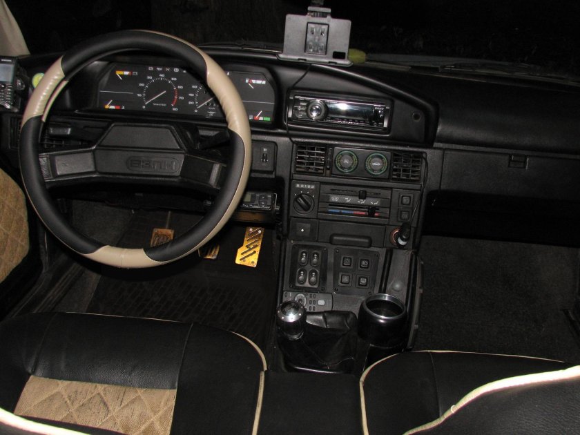 Москвич 2141 Святогор салон