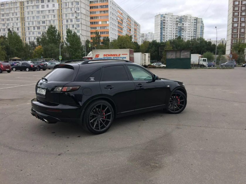 Инфинити ФХ 35 на 22 дисках