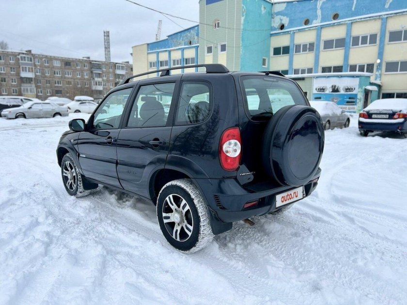 Шевроле нива 2010